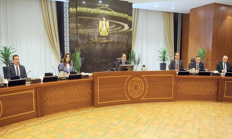 "مدبولي"بمجلس المحافظين يشدد على مواجهة مخالفات البناء والتعديات على الأراضي الزراعية