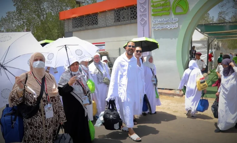 نجاح تصعيد الحجاج المصريين إلى عرفات وسط تنظيم محكم من بعثة حج القرعة