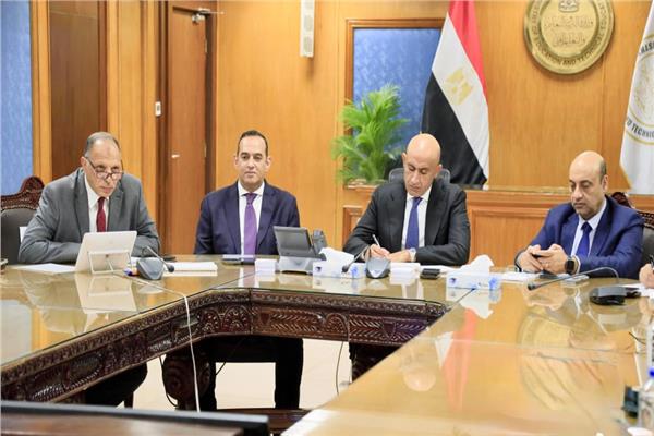 وزير التعليم يتابع امتحانات الثانوية العامة 2025 عبركاميرات المراقبة