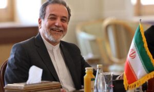 وزير الخارجية الإيراني: التعاون مع مصر يحقق الاستقرار بالمنطقة 