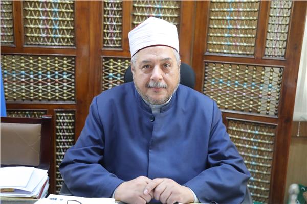 رئيس قطاع المعاهد الأزهرية يتابع أعمال مراكز التصحيح