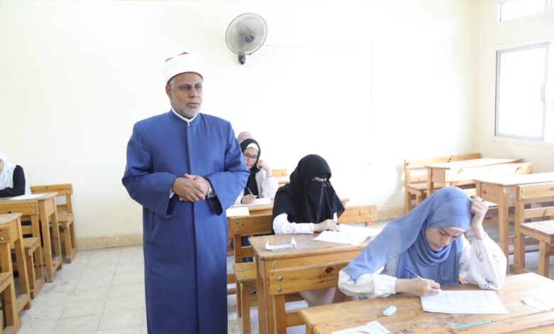 فى ختام الامتحانات.. وكيل الأزهر: لا يسعنا إلا أن نقف احترامًا لأبنائنا 