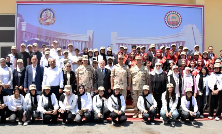 القوات المسلحة تنظم زيارة لوفد طلابي لمجمع الصناعات الهندسية