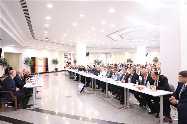 وزيرالتعليم العالي يعلن تنسيق الشهادات الثانوية والأزهرية