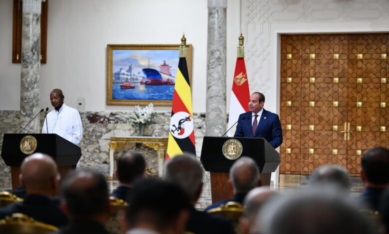 الرئيس السيسي خلال مؤتمر نظيره الاوغندى : لسنا ضد التنمية في حوض النيل.. ولن نغضّ الطرف عن حقوقنا المائية