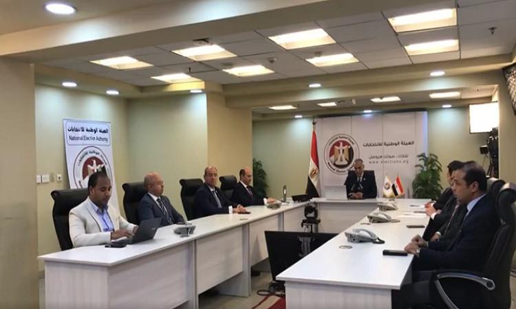 بدءتصويت المصريين بالكويت في الدوائر الملغاة بالمرحلة الأولى لانتخابات النواب 