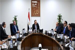 رئيس الوزراء: دعم كامل من الحكومة لتطوير سوق رأس المال 