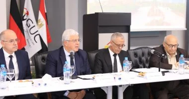 تنسيق الجامعات الخاصة والأهلية.. 79% للطب بالخاصة و81% بالأهلية.. 77% للأسنان بالخاصة و79% للأهلية.. 75% للعلاج الطبيعى بالخاصة و77% بالأهلية.. 68% للهندسة و67% للجامعات الخاصة.. و53% للإعلام والاقتصاد والفنون