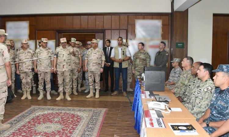 المتحدث العسكرى : الفريق أحمد خليفة يتفقد الإستعدادات النهائية لإستضافة تدريب "النجم الساطع"