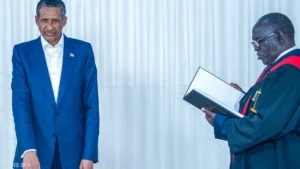 حميدتي يؤدي اليمين رئيساً لحكومة موازية في السودان 