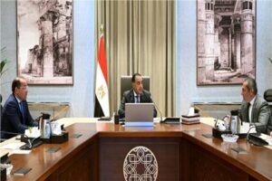 رئيس الوزراء يتابع مشروعات واستثمارات شركة العاصمة الإدارية للتنمية العمرانية