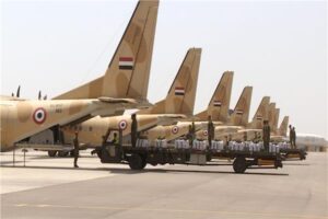 بتوجيهات الرئيس السيسي.. استمرار الإسقاط الجوي للمساعدات الإنسانية على قطاع غزة 