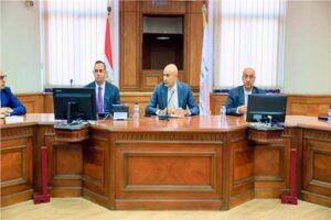 وزارة التعليم: تسليم الكتب للمدارس فورًا وتوفير المقررات الدراسية نهاية الشهر  