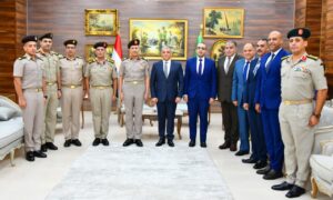 إدارة الإشارة للقوات المسلحة توقع بروتوكول تعاون مع محافظة الإسماعيلية لتقديم خدمات الشبكة الوطنية للطوارئ والسلامة العامة 