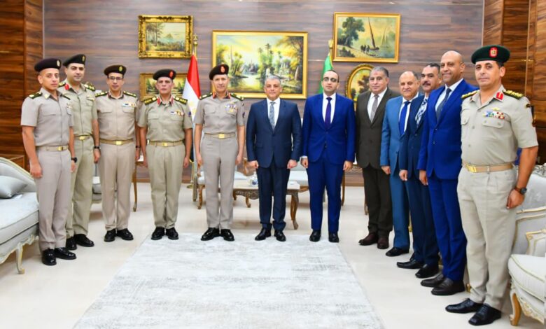 إدارة الإشارة للقوات المسلحة توقع بروتوكول تعاون مع محافظة الإسماعيلية لتقديم خدمات الشبكة الوطنية للطوارئ والسلامة العامة 