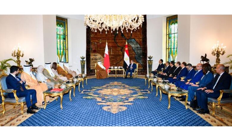 السيسي يستقبل ولي عهد مملكة البحرين لبحث تطورات الاوضاع بالمنطقة 