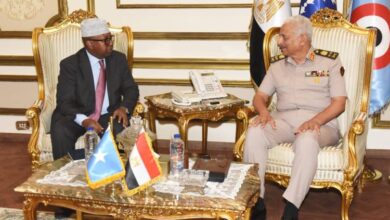 وزير الدفاع يبحث مع نظيره الصومالي سبل تعزيز أوجه التعاون العسكرى