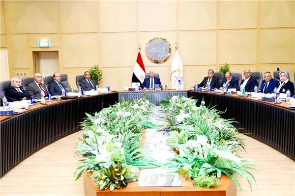 كامل الوزير: مشروعات طرق وكباري بـ11.5 مليار جنيه وخطط للتوسع والاستدامة 