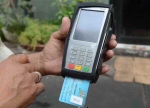 رئيس نقابة «بقالي التموين»: إلغاء العقوبات الجنائية على التجار وتحويلها إلى غرامات مالية في هذه المخالفات