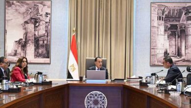 الحكومة تحدد 4 أسباب لانهيار العقارات.. وتستعرض الحلول المقترحة