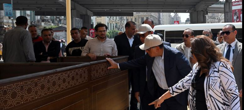 "مدبولي" يتابع الموقف التنفيذي لأعمال تطوير سوق العتبة بوسط القاهرة