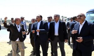 مدبولي يؤكد ضرورة انتهاء تطوير المنطقة المحيطة بالمتحف المصري الكبير 