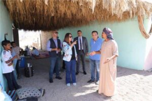 وزيرةالتنمية توجه بتخصيص فرص لأهالي وادي مجيرح في مشروعات الإسكان وتوجه بسرعة بحث الحلول لمشكلاتهم