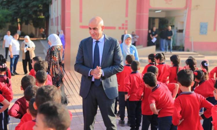 وزير التعليم يجري جولة تفقدية مفاجئة بعدد من مدارس محافظة الغربية