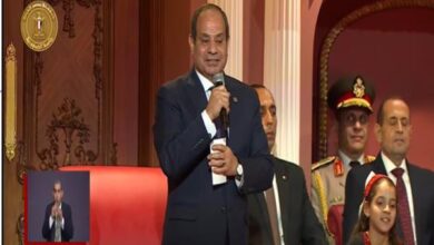 خلال احتفالية "وطن السلام " الرئيس السيسي يدعو المدارس والجامعات إلى زيارة سيناءوأتوجه بالتحية والتقدير لكل المشاركين في الاحتفالية 