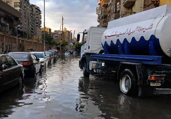 أمطار غزيرة مفاجئة على مناطق متفرقة من الإسكندرية 