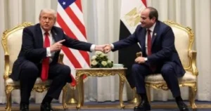 الرئيس السيسي لنظيره الأمريكي: نريد تثبيت وقف إطلاق النار في غزة واستدامته ونثمن إنجازك غير المسبوق لإنهاء الحرب لانك الوحيد القادر على إقرار السلام فى قطاع غزة ..نوجه لكم التحية على قدرتكم لإنجاز الاتفاق