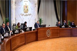 رئيس الوزراء يترأس اجتماع اللجنة العليا لوثيقة سياسة ملكية الدولة 