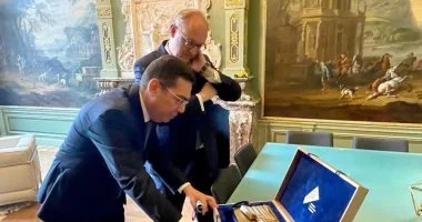 مصر تسلم ملك هولندا دعوة الرئيس السيسى لحضور افتتاح المتحف المصري الكبير