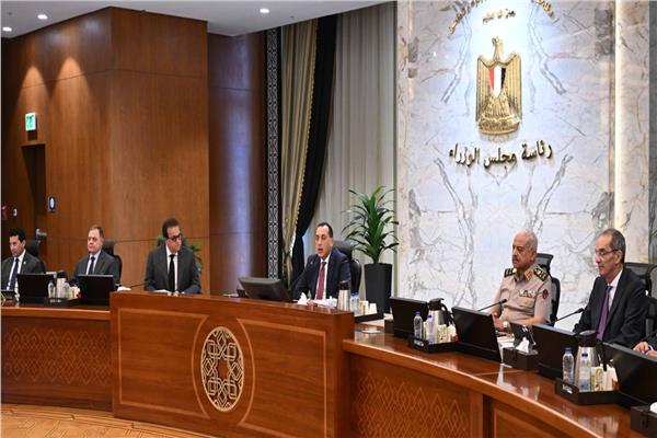 الحكومة توافق على 13 قراراً خلال اجتماعها الأسبوعي