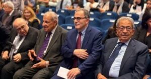 إبراهيم محلب وعمرو موسى وحسين فهمى فى احتفالية عيد ميلاد مجدى يعقوب  