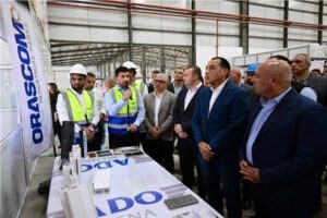 مدبولى يفتتح مصنع «أدو مينا» لصناعة مواد البناء بمنطقة السخنة