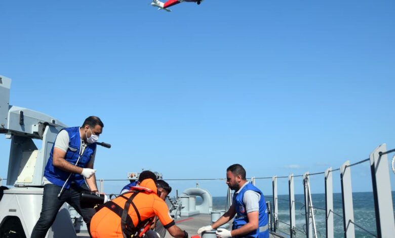 المتحدث العسكرى : مركز البحث والإنقاذ بوزارة الدفاع ينفذ التجربة " مصر - 11" لمحاكاة إنقاذ ركاب سفينة بعد إصطدامها بسفينة حاويات قبالة سواحل مدينة بورسعيد