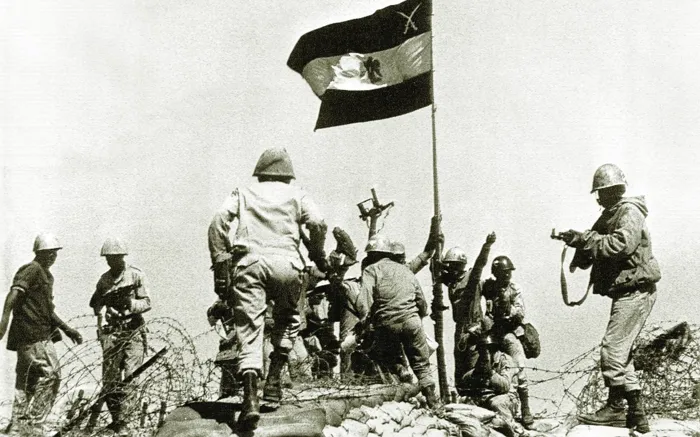 12 اكتوبر1973 يوم لاينسى فى حرب اكتوبرالمجيدة بدء معارك القطاع الاوسط فى سيناء .. اسرائيل تكبدت 200 قتيل وتدمير 32 دبابة و10 عربات مدرعة