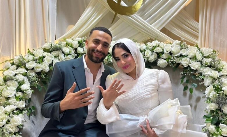 1000 مبروووك للعروسين.. تمت خطبة الانسة ندى حسين عبدالرحمن إلى المحاسب محمود على الباجوري