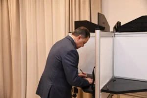 الشرطة في خدمة الناخبين.. وزير الداخلية: جميع أجهزة الوزارة في حالة استنفار قصوى