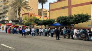 أبرز أحداث اليوم الثانى للانتخابات.. السيدات وكبار السن عنوان المشهد بالغربية والشرقية ودمياط.. عائلات شمال وجنوب سيناء يرسمون ملامح البهجة أمام اللجان