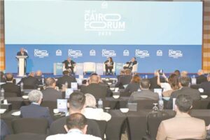 الوزير٢ تريليون جنيه تكلفة تطوير البنية التحتية