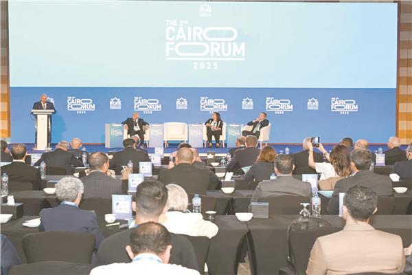 الوزير٢ تريليون جنيه تكلفة تطوير البنية التحتية