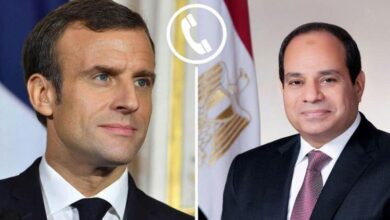 الرئيس السيسي يؤكد لنظيره الفرنسي"ماكرون" أهمية تعزيز إدخال المساعدات لغزة 