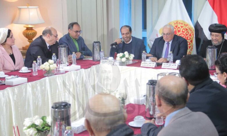 د. سامح فوزي يناقش كيف تراجعت الثقافة الإنسانيّة في مصر ؟ بالمركز الثقافي القبطي الأرثوذكسي 