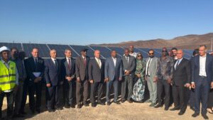 كامل يفتتح أكبر محطة طاقة شمسية في جيبوتي ويؤكد توسيع آفاق التعاون فى مجالات الطاقة الجديدة