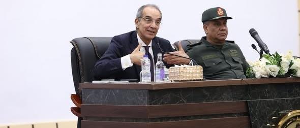 وزير الاتصالات: مبادرة «الرواد الرقميون» تؤهل جيلا قادرا على المنافسة في سوق العمل العالمي 