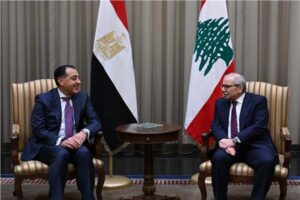 رئيس الوزراء اللبناني يستقبل الدكتور مصطفى مدبولي بمطار رفيق الحريري