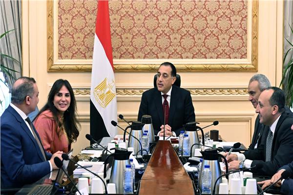 رئيس الوزراء يُتابع الموقف التنفيذي لمشروعات صندوق التنمية الحضرية   