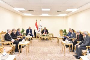 وزيرالدولة للإنتاج الحربي يستقبل نائب رئيس هيئة الصناعات الدفاعية التركية لبحث أوجه التعاون المشترك